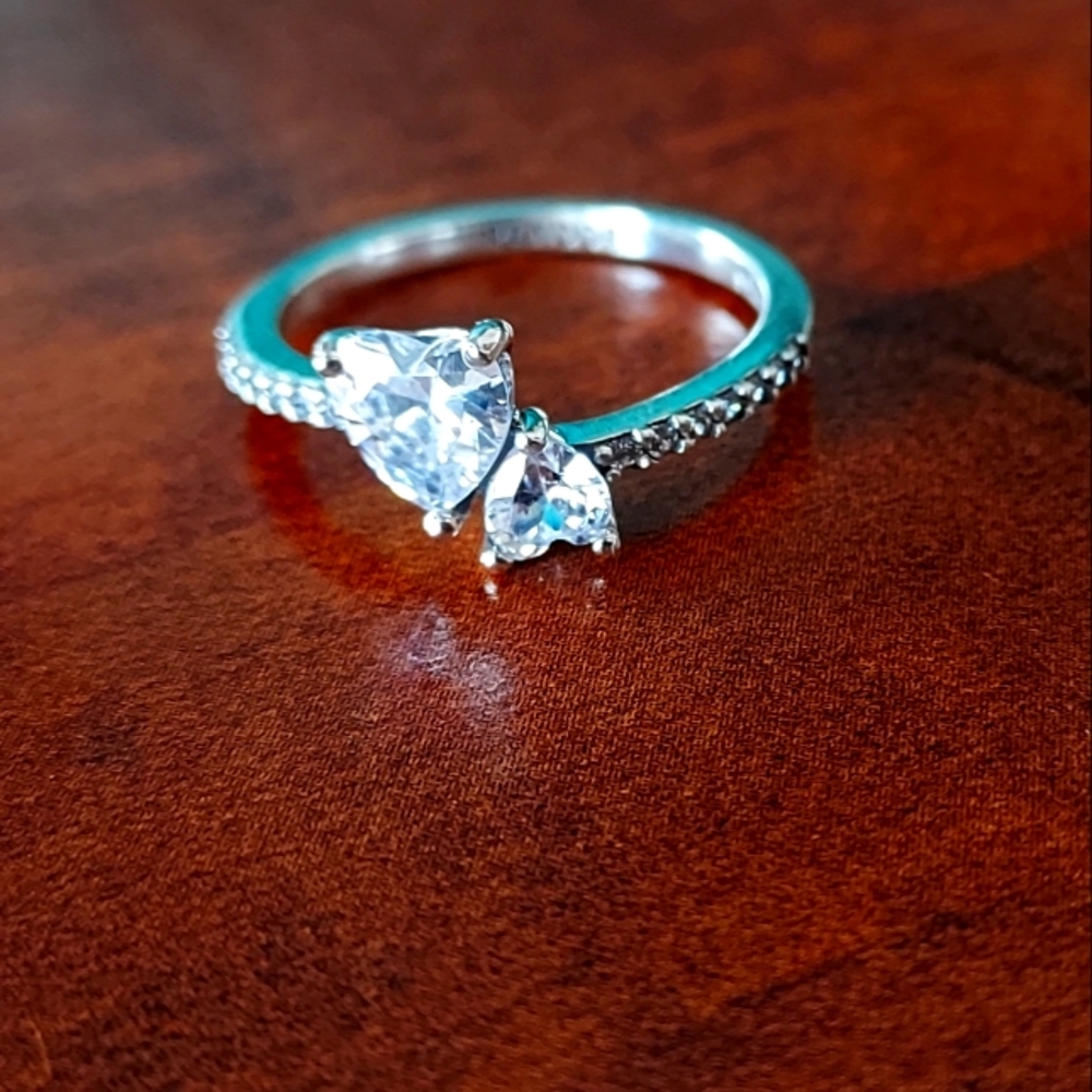 Pandora Ring